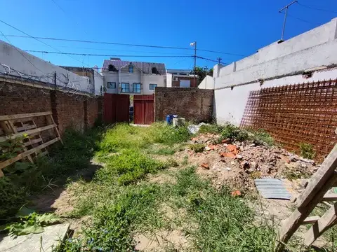 Terreno en Venta en Villa Fox, USD 85.000