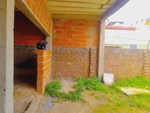 Arribeños 700