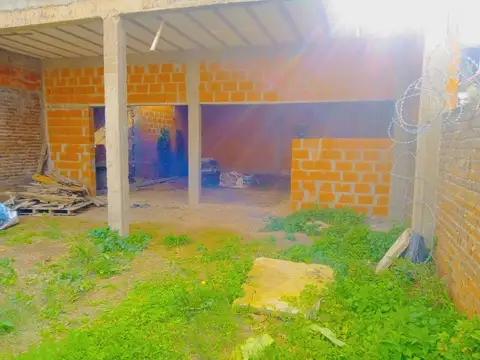 Terreno en Venta en Villa Fox, USD 73.000