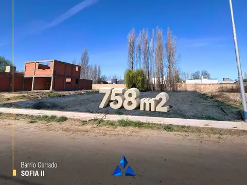 Lote de 758 m² en venta en el Barrio Cerrado Sofía 2, sobre calle Río Colorado