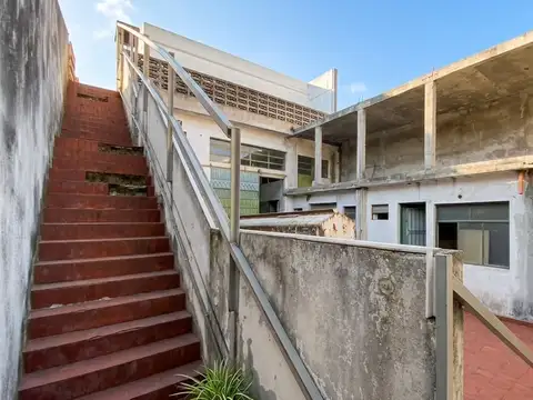 PH CASA 4 AMBIENTES VENTA GRAN TERRAZA HAEDO