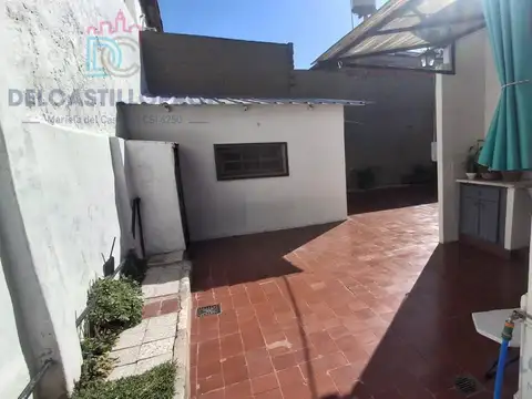 Oportunidad en lote propio de 200 m² con dos viviendas
