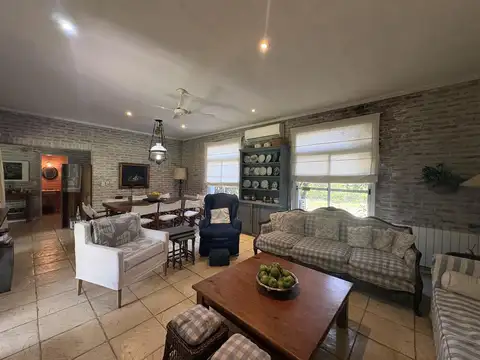 Casa en Venta en Martindale Country Club, USD 450.000