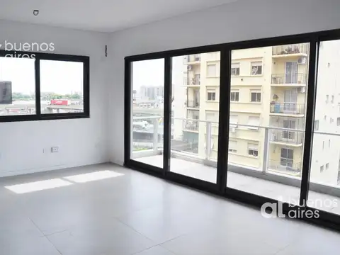 Departamento en San Telmo con balcón - Sin muebles - Alquiler temporario -