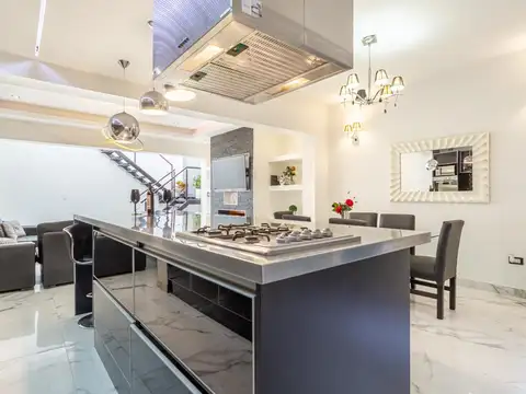 Depto Tipo Casa en Venta al Noroeste