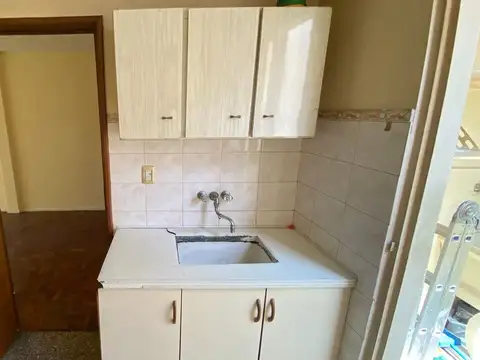 Departamento 4 ambientes con 1 baño