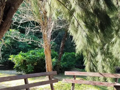 CASA EN VENTA DE 5 AMBIENTES EN ARROYO CARAGUATA