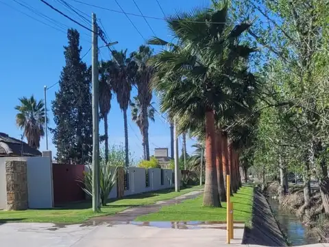 Vendo Casa en Barrio Privado Las Palmas II, Guaymallén