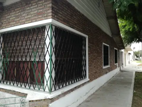 Casa en Venta en El Palomar, USD 120.000