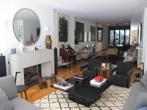 Departamento en Venta de 5 dormitorios