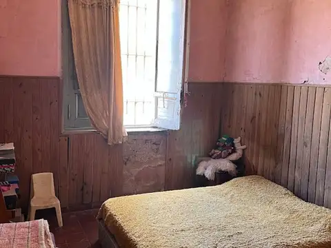 Casa 4 ambientes con 1 baño