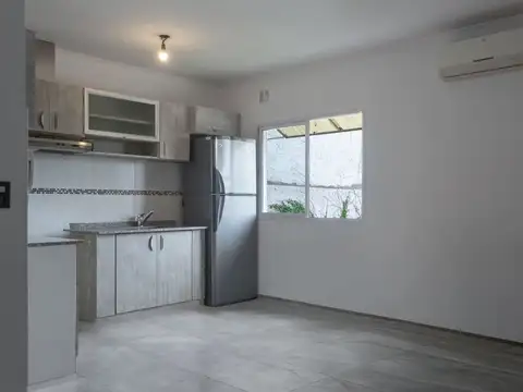 Depto Tipo Casa en Venta de 2 ambientes
