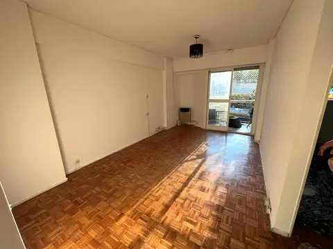 Departamento en Alquiler en Almagro Norte, $ 800.000