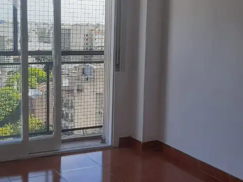 Venta Departamento 2 ambientes sobre Gabriela Mistral 2400 entre Artigas y Zamudio, Villa Pueyrredón