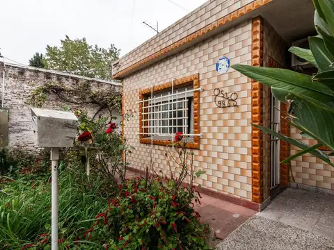 Casa 4 ambientes con 1 baño