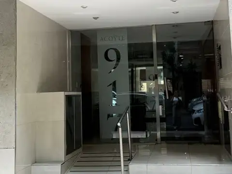 Avenida Acoyte 900, Piso 1