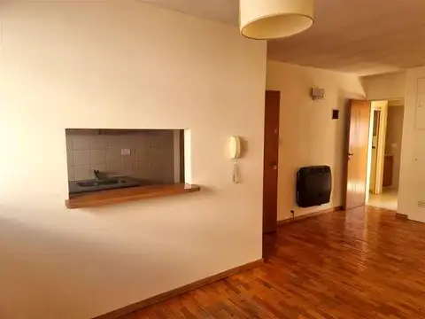 Sáenz Peña 436, piso 1 dpto d