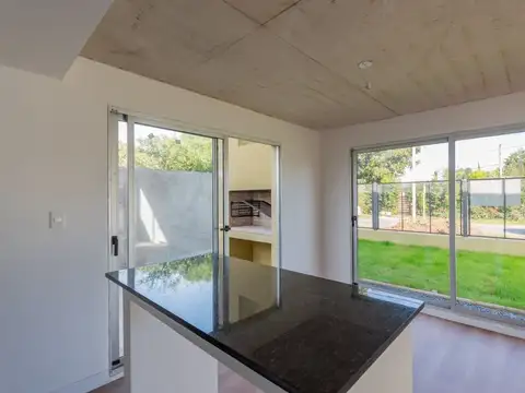 Casa en Venta en Shangrila, USD 205.000