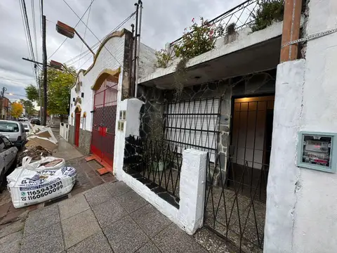 Depto Tipo Casa en Alquiler de 3 ambientes