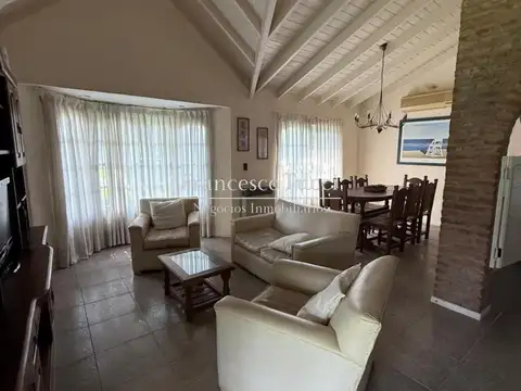 Casa en Venta de 3 dormitorios