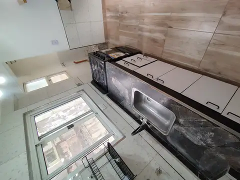 Departamento en Alquiler en Balvanera, $ 550.000