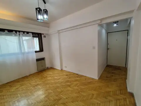 Balvanera Valentin Gomez 2900 2º Piso Muy Luminoso Reciclado Ventilado