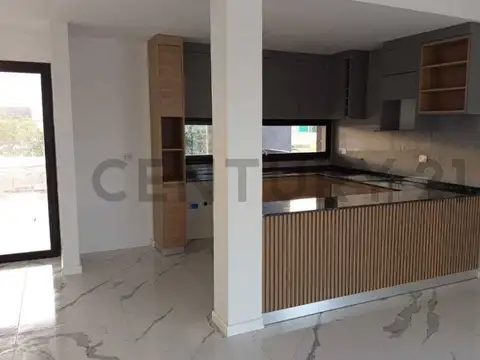 Casa en Venta en Canning, USD 190.000