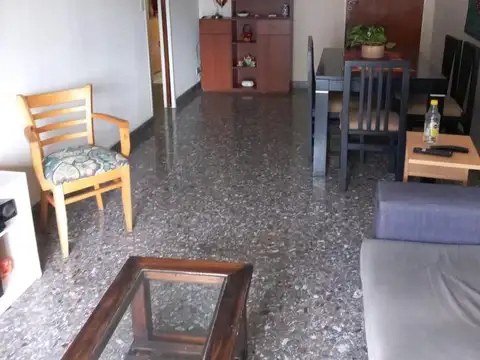 Departamento en venta - 3 Dormitorios 2 Baños - Barracas