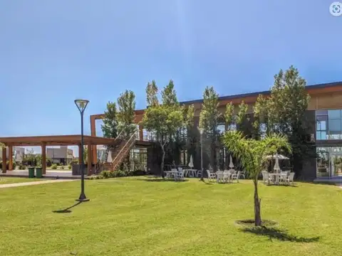 Terreno en Venta de 910,0 m2