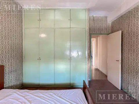 Depto Tipo Casa en Venta 50 años