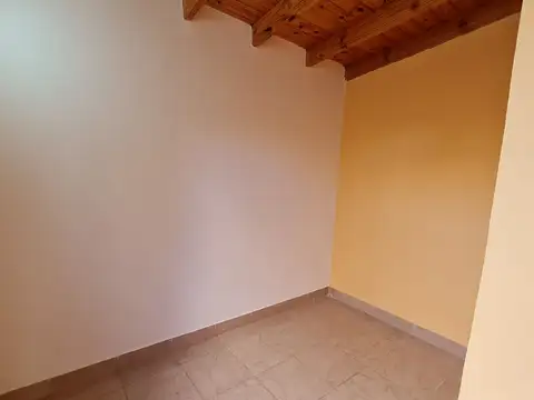 Depto Tipo Casa en Alquiler en Ciudadela, $ 450.000