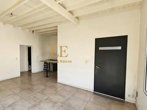 Departamento en Venta con 3 cocheras