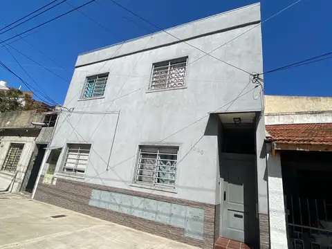 Departamento dos ambientes en Alquiler en Bernal Oeste