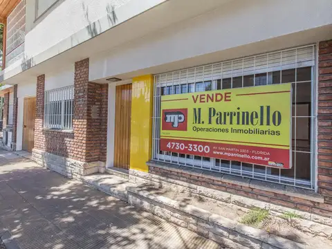 Depto Tipo Casa en Venta de 5 ambientes