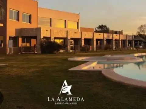 Venta terreno la alameda