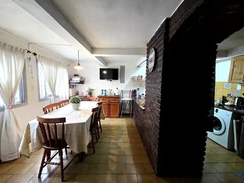 Depto Tipo Casa en Venta en Piñeyro, USD 85.000