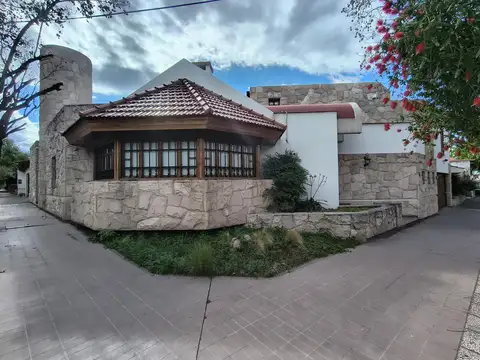 Amado Nervo y Juan de Dios Videla Alto Dorrego