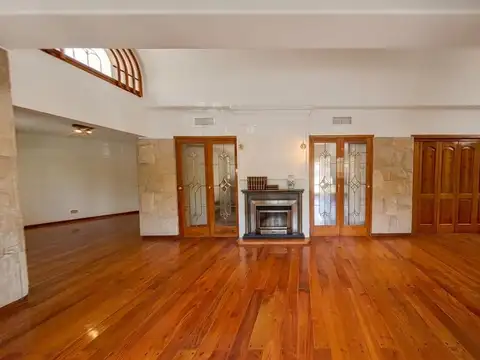 Casa en Venta de 5 dormitorios