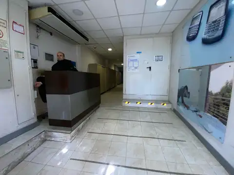 Oficina Monoambiente con 2 baños