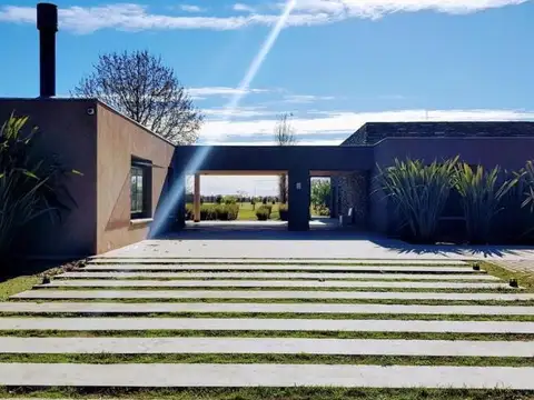 Terreno en Venta en Countries y Barrios Cerrados en Escobar, USD 38.500