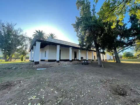 VENTA FINCA EN CORONEL MOLDES SOBRE RUTA NACIONAL 68