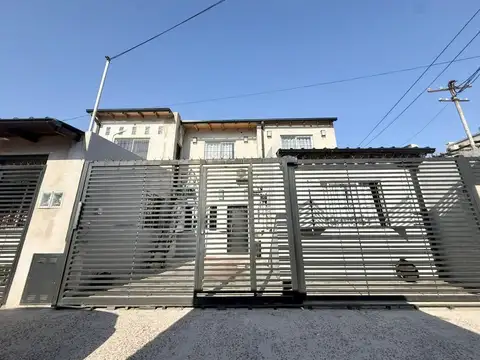 Casa multifamiliar / ideal inversor