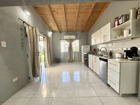 Casa en Venta en Castelar Sur, USD 180.000