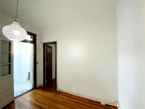 Rondeau 3500, Piso 1°