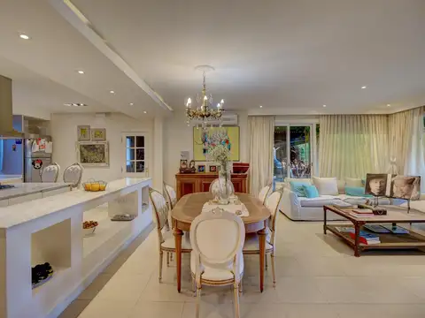Casa en Alquiler de 3 dormitorios