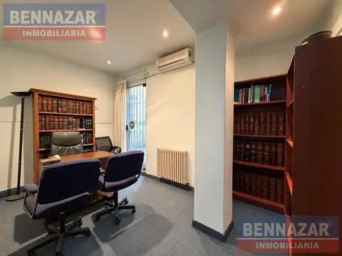 Venta de Oficina en Bouchard al 600
