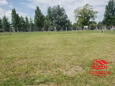 Casa  en Venta en Santa Guadalupe, Pilar del Este, G.B.A. Zona Norte