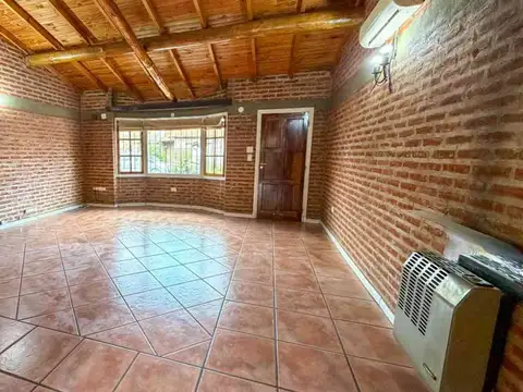 Casa en Alquiler de 3 dormitorios