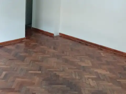 Departamento en Alquiler en Almagro, $ 600.000