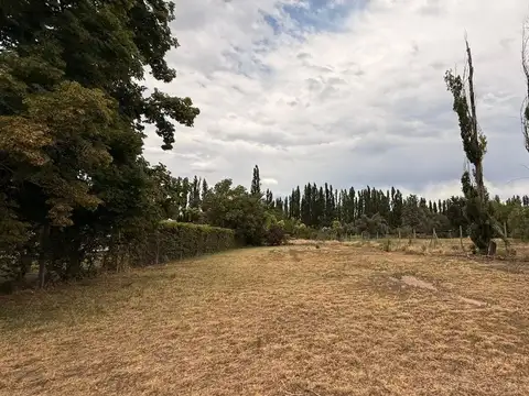 Terreno en venta en Chacras de Coria de 1146m2